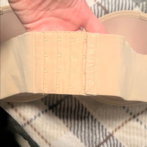 Strapless Nude Smooth T-Shirt Bra - Women's Intimates - Picture 4 of 4